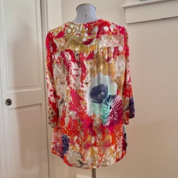 Tribal Floral Tunic Size 10 - Picture 3 of 4